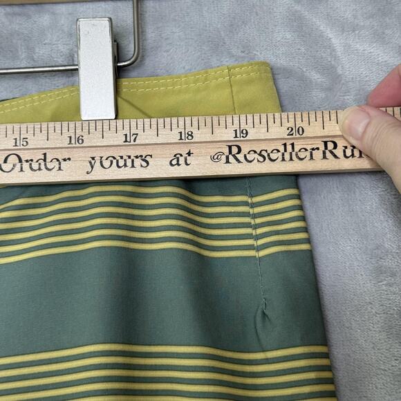 Hurley Phantom Board Shorts Mens 36 Green Yellow Stripe Swim Trunks Surf Pocket - Picture 6 of 10